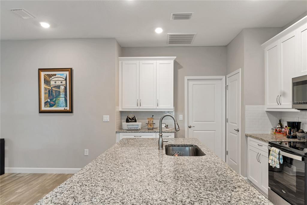 4708 Dail Road Lakeland, FL 33813 - Photo 7 of 29