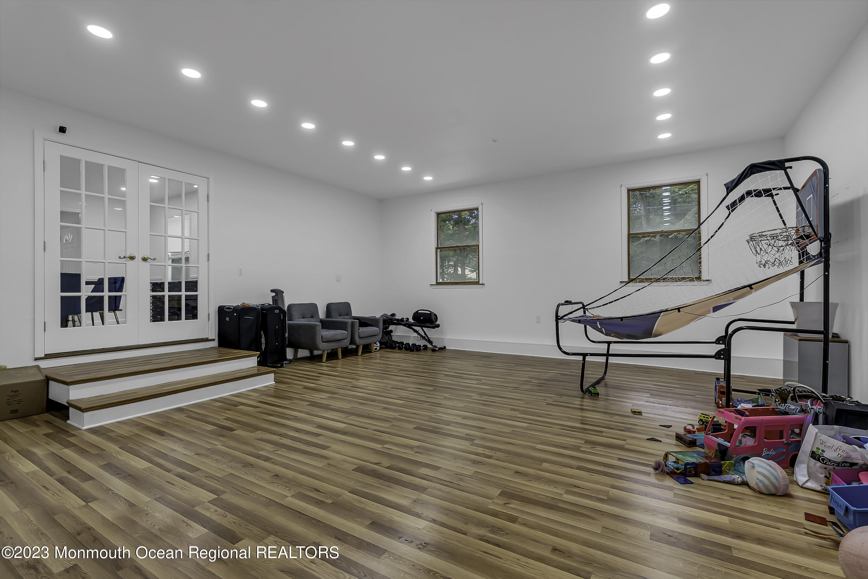 382 Old Deal Road Eatontown, NJ 07724 - Photo 10 of 27 MJB03589