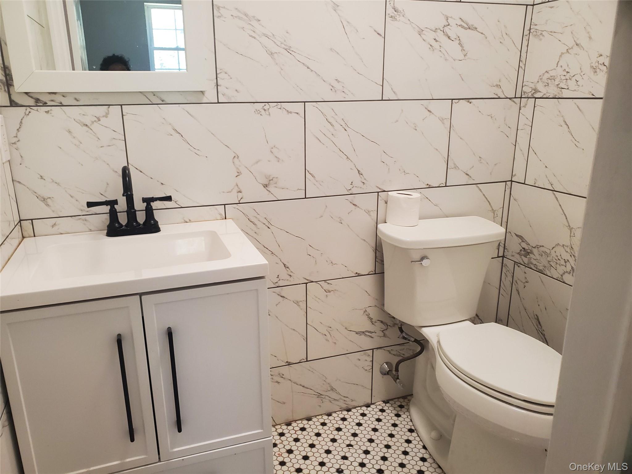 34 Plank Road Bloomingburg, NY 12721 - Photo 21 of 33 half bath