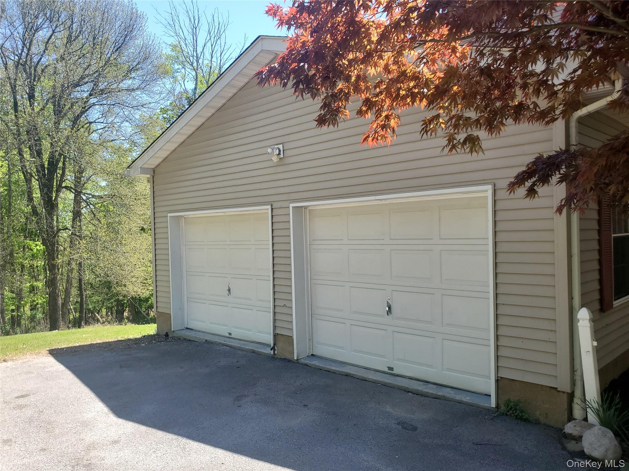 34 Plank Road Bloomingburg, NY 12721 - Photo 9 of 33
