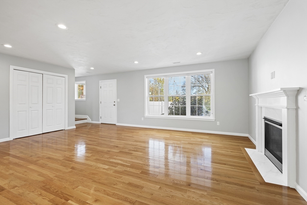 11 Mendon Road, Unit B Attleboro, MA 02703 - Photo 8 of 32 Gallery Image 8