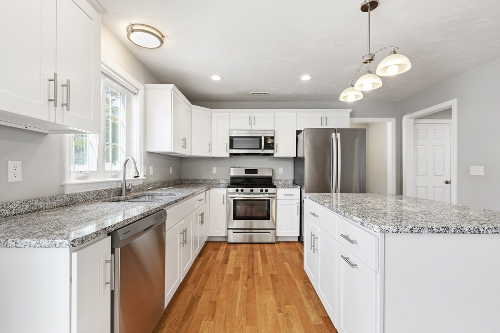 11 Mendon Road, Unit B Attleboro, MA 02703 - Photo 9 of 32 Gallery Image 9