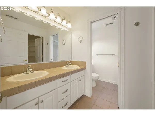 $539,000 | 1630 Ridgley Boulevard, Eugene, OR 97401