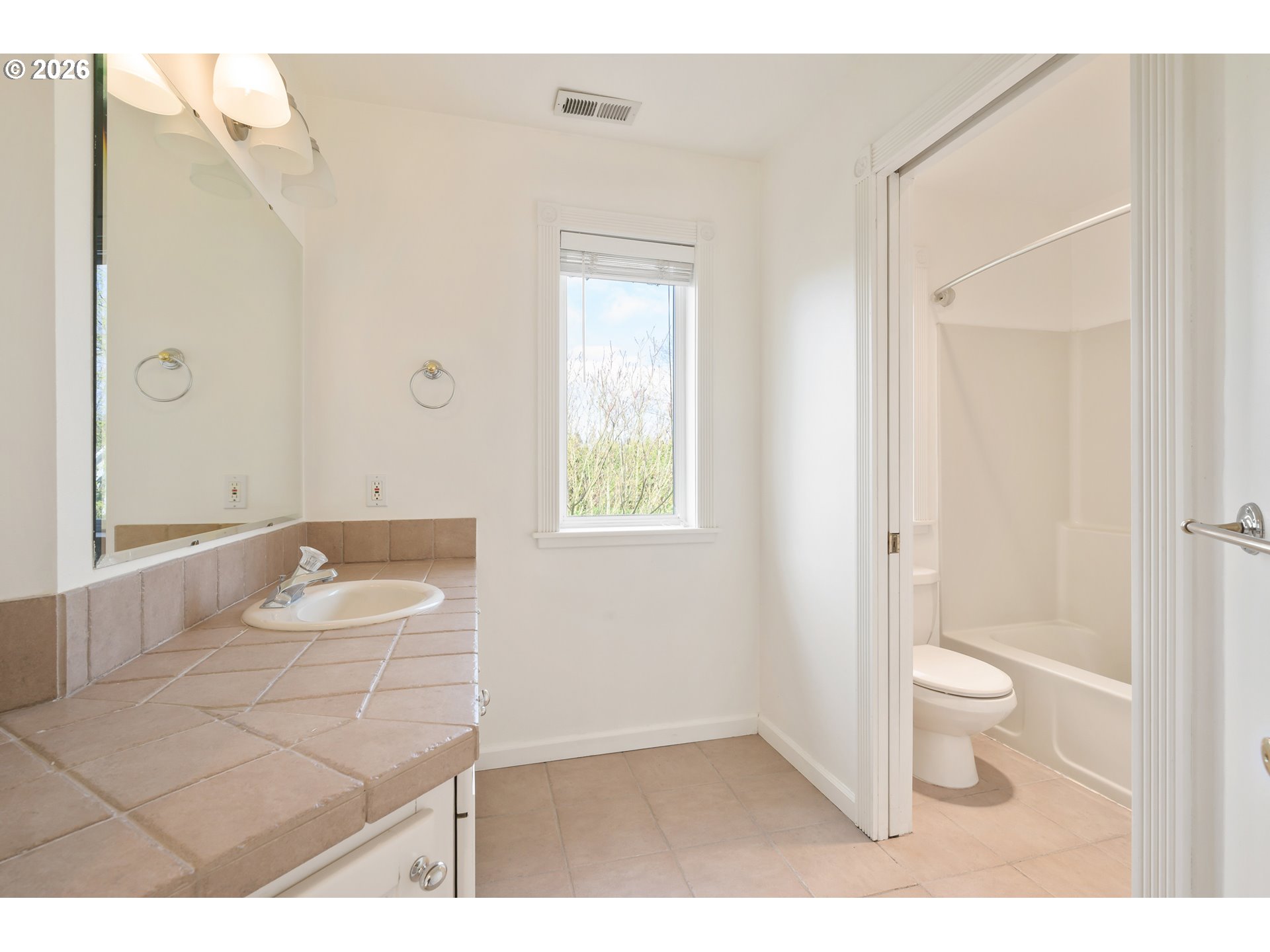 1630 Ridgley Boulevard Eugene, OR 97401 - Photo 33 of 48