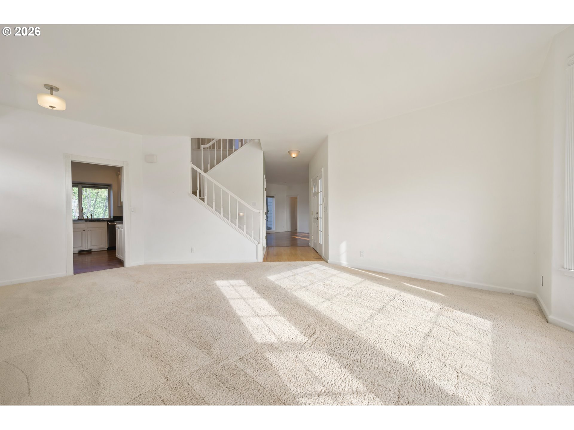 1630 Ridgley Boulevard Eugene, OR 97401 - Photo 8 of 48