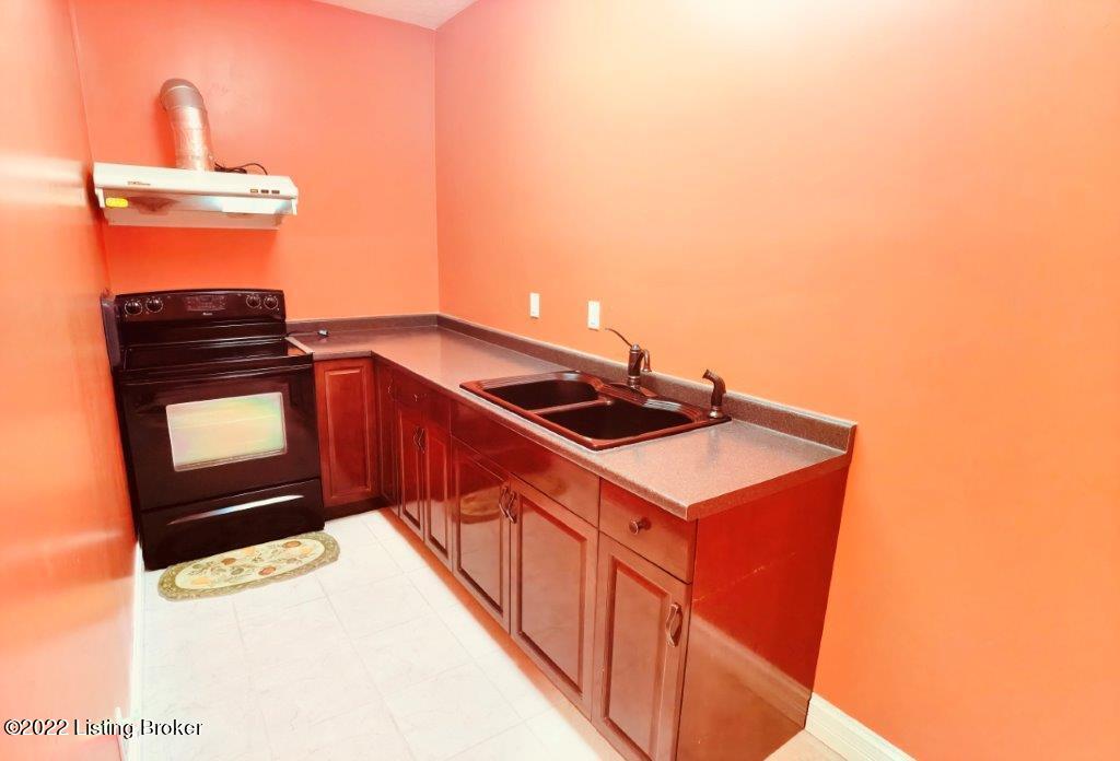 1911 Grand Ridge Road Louisville, KY 40214 - Photo 10 of 43 2. 1FL10