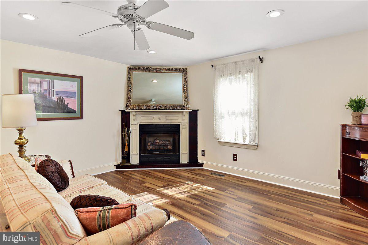 11522 Sheppards Crossing Road Whaleyville, MD 21872 - Photo 7 of 53 Gallery Image 7