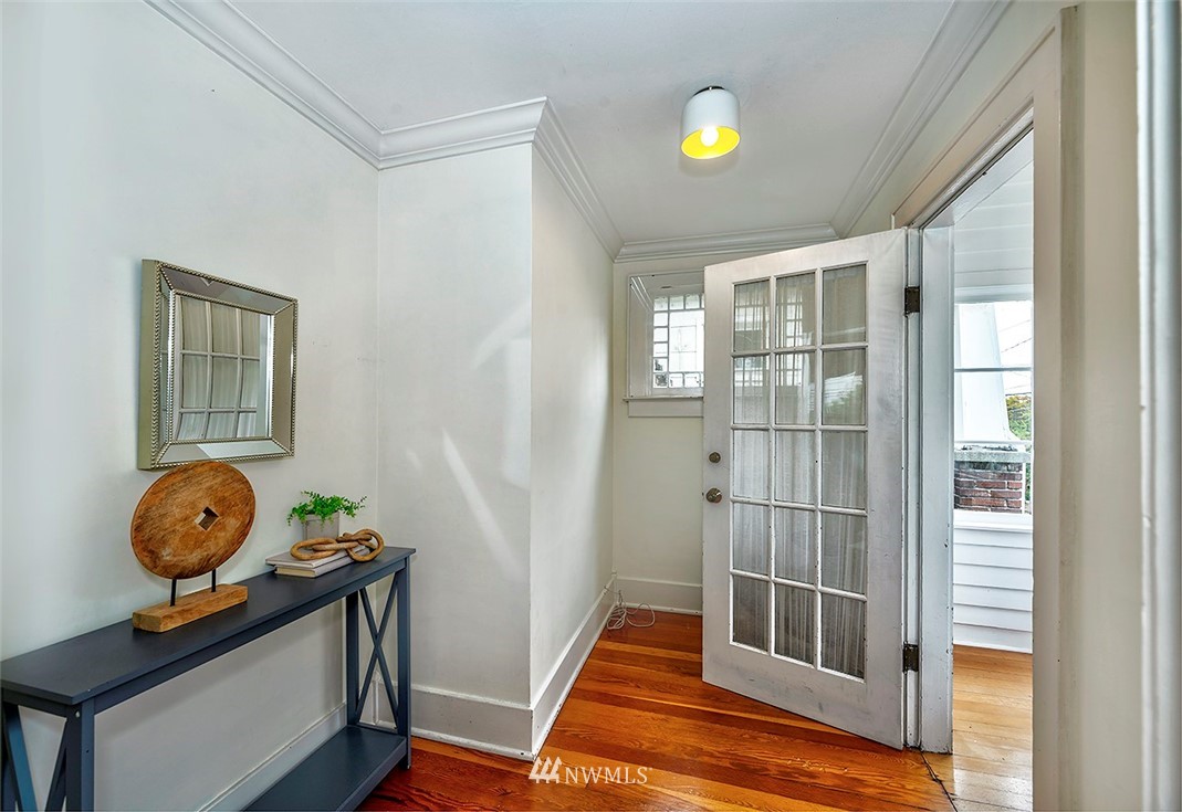 165 Northwest 73rd Street Seattle, WA 98117 - Photo 10 of 16