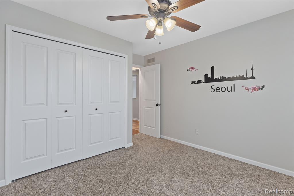 57269 Beaconsfield Road Washington, MI 48094 - Photo 13 of 29