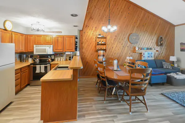 $259,900 | 21780 442nd Place, Unit 210, Aitkin, MN 56431