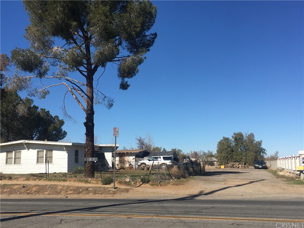 1223 East Ave R Palmdale, CA 93550 - Photo 1 of 1 1223 East AVe R, Palmdale, CA