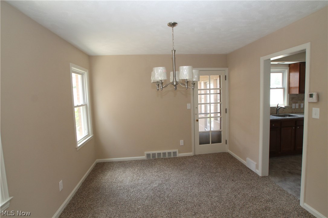 4430 Baintree Road University Heights, OH 44118 - Photo 3 of 12