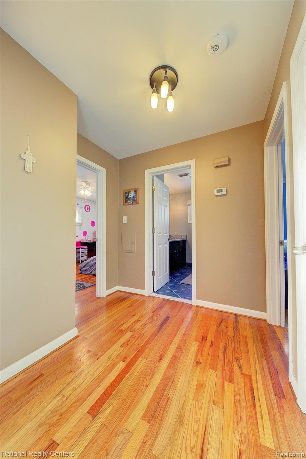 28218 Quail Hollow Road Farmington, MI 48331 - Photo 43 of 82 930A9045_6_7.jpg