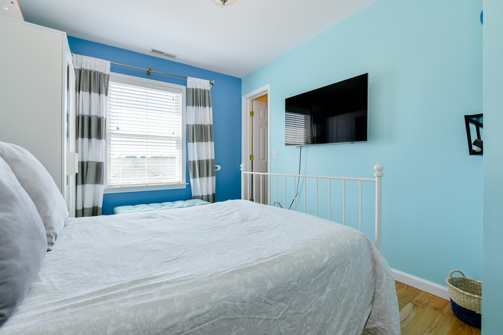 304 Ridge Road, Unit B Revere, MA 02151 - Photo 24 of 27