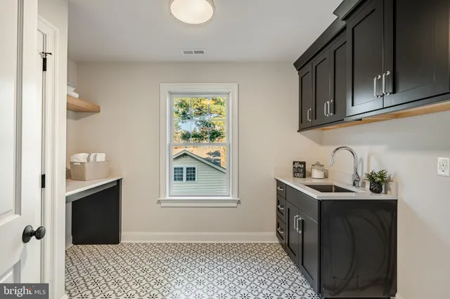 $3,325,000 | 407 Oakwynne Drive, Wynnewood, PA 19096