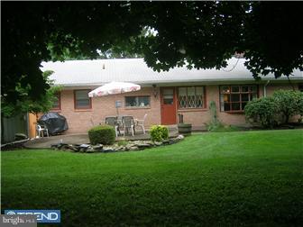 1098 Welsh Road Huntingdon Valley, PA 19006 - Photo 11 of 12
