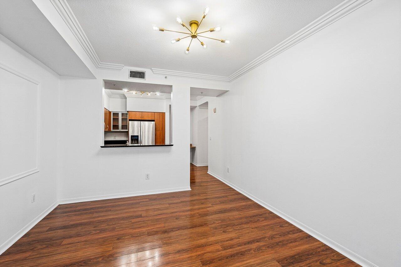 233 South Federal Highway, Unit 410 Boca Raton, FL 33432 - Photo 5 of 29 Dining Room