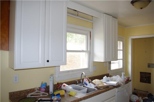 403 Club Springs Road Elmwood, TN 38560 - Photo 3 of 7 Kitchen