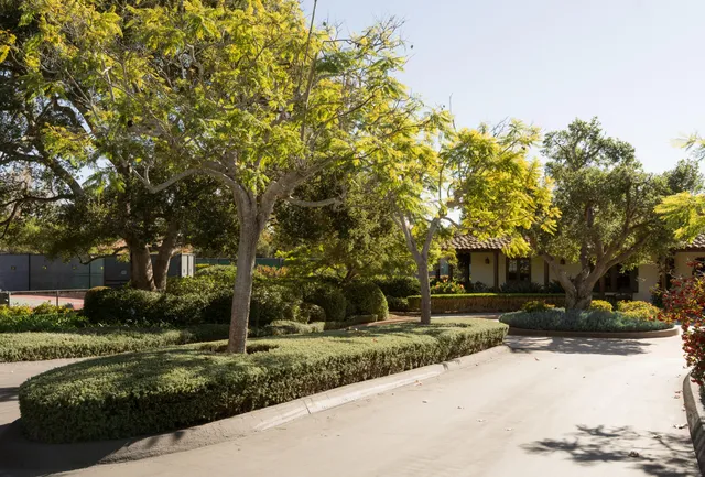 $8,995,000 | 439 Meadowbrook Drive, Montecito, CA 93108