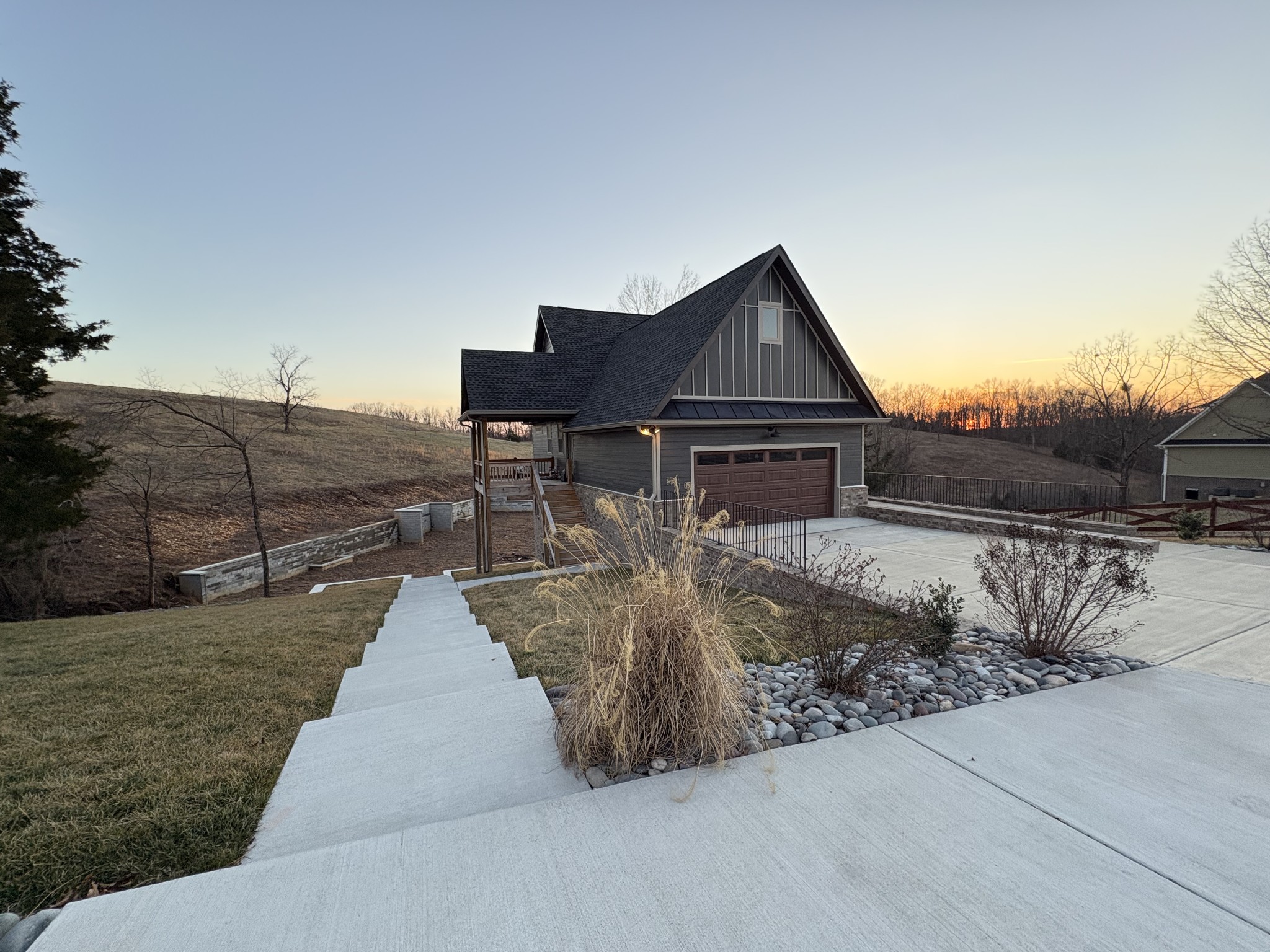 a house view with a outdoor space