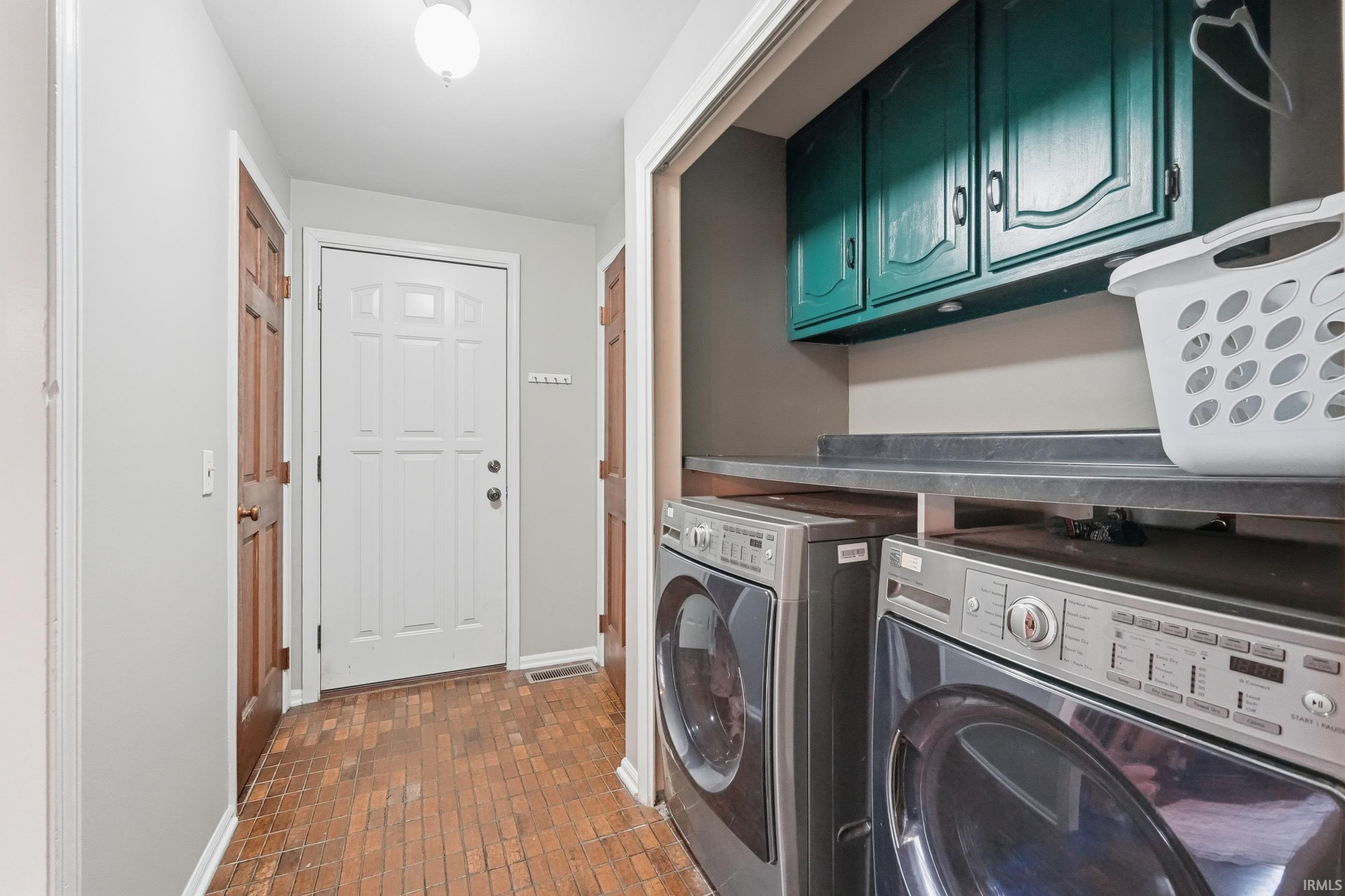 1310 Traders Crossing Fort Wayne, IN 46845 - Photo 29 of 36