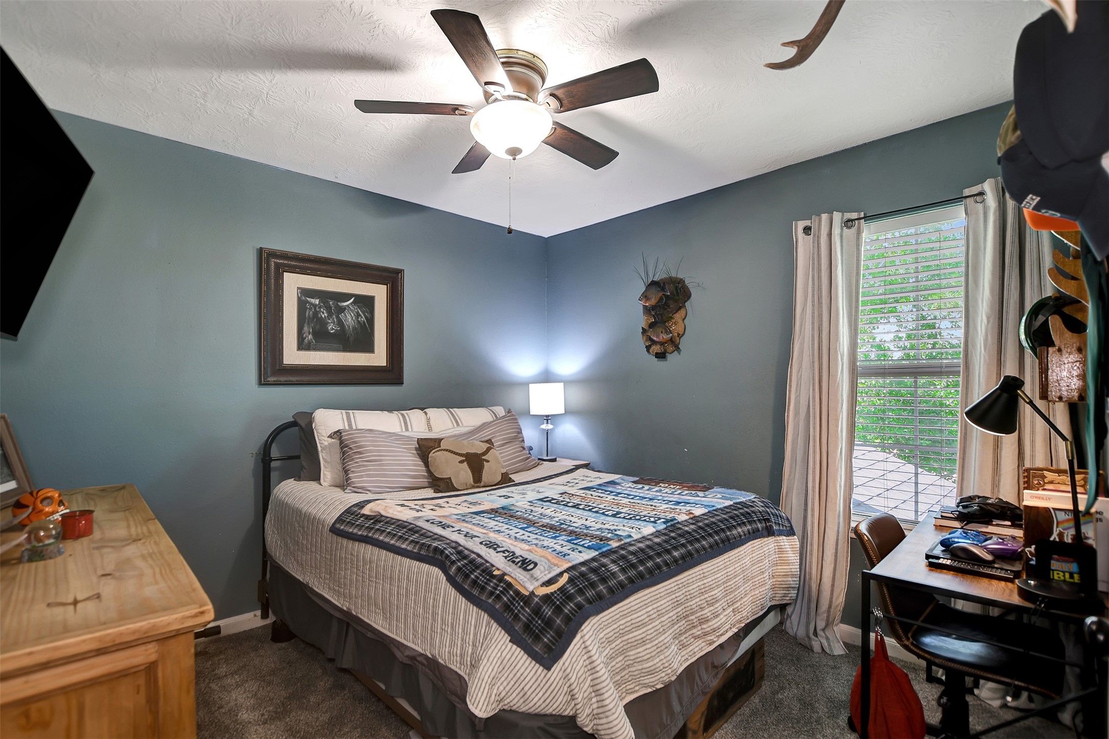 25401 Hunting Trail Magnolia, TX 77355 - Photo 31 of 50 a bedroom with a bed and a window