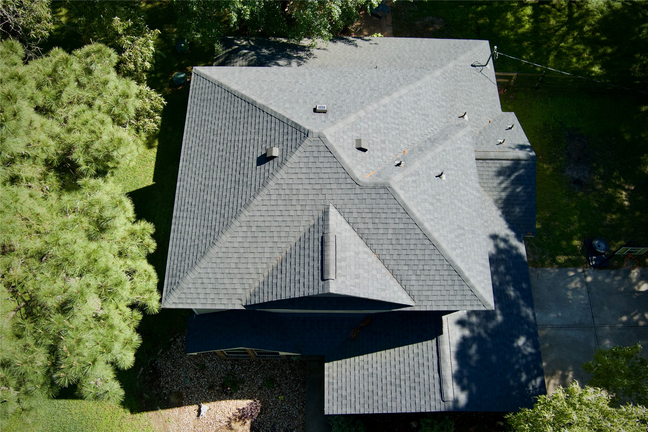 25401 Hunting Trail Magnolia, TX 77355 - Photo 47 of 50 an aerial view of residential house with outdoor space and trees all around