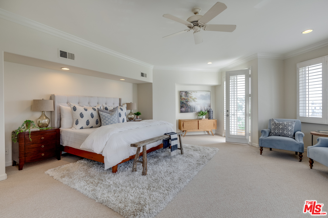 137 Roma Court Marina del Rey, CA 90292 - Photo 27 of 47