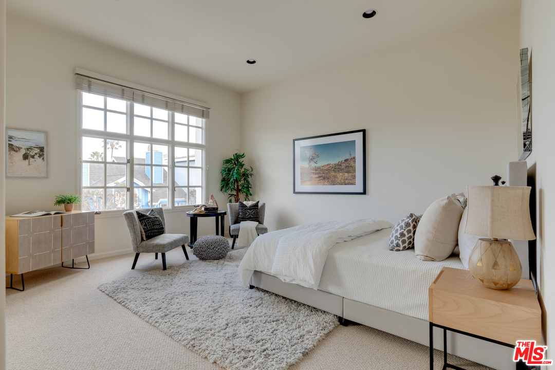 137 Roma Court Marina del Rey, CA 90292 - Photo 31 of 47