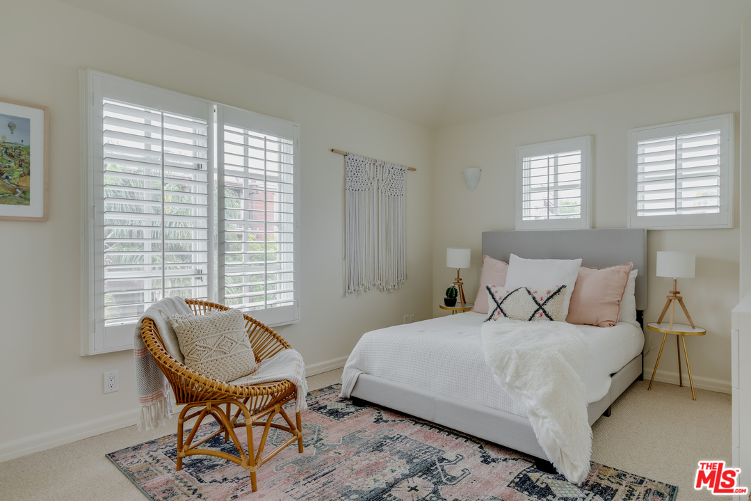 137 Roma Court Marina del Rey, CA 90292 - Photo 34 of 47