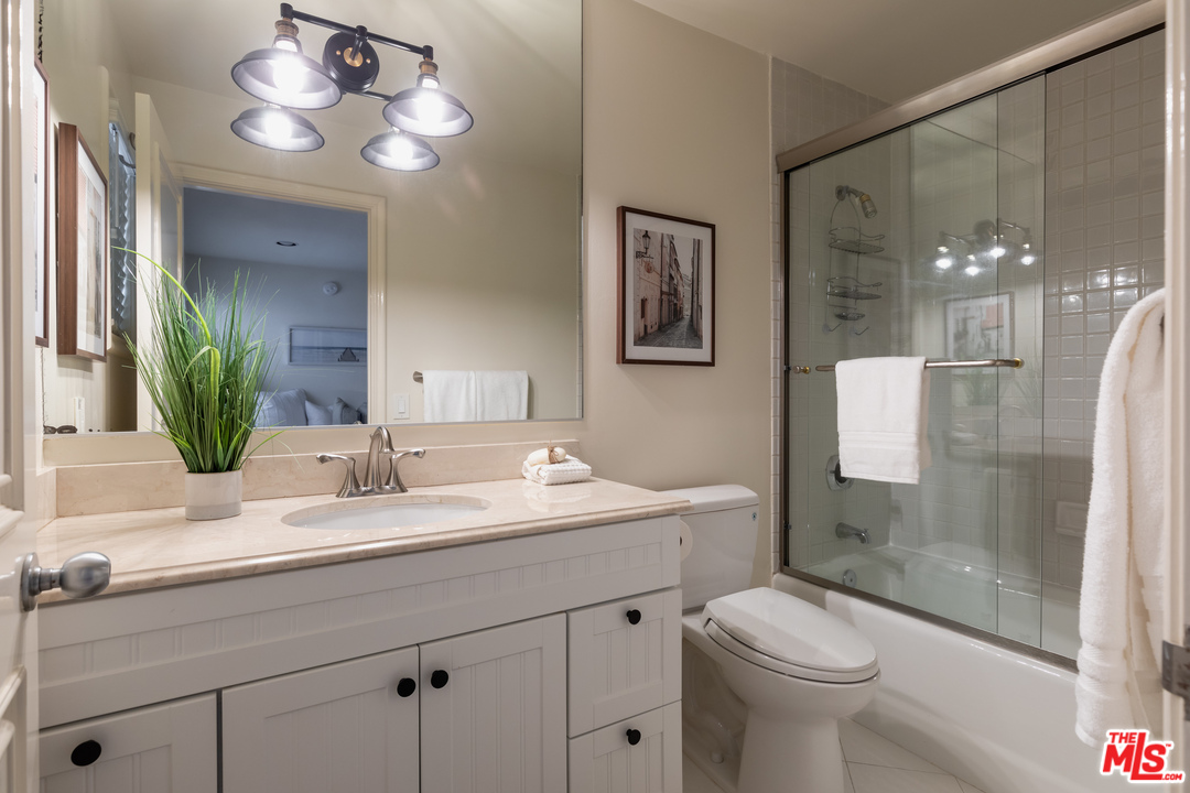 137 Roma Court Marina del Rey, CA 90292 - Photo 37 of 47