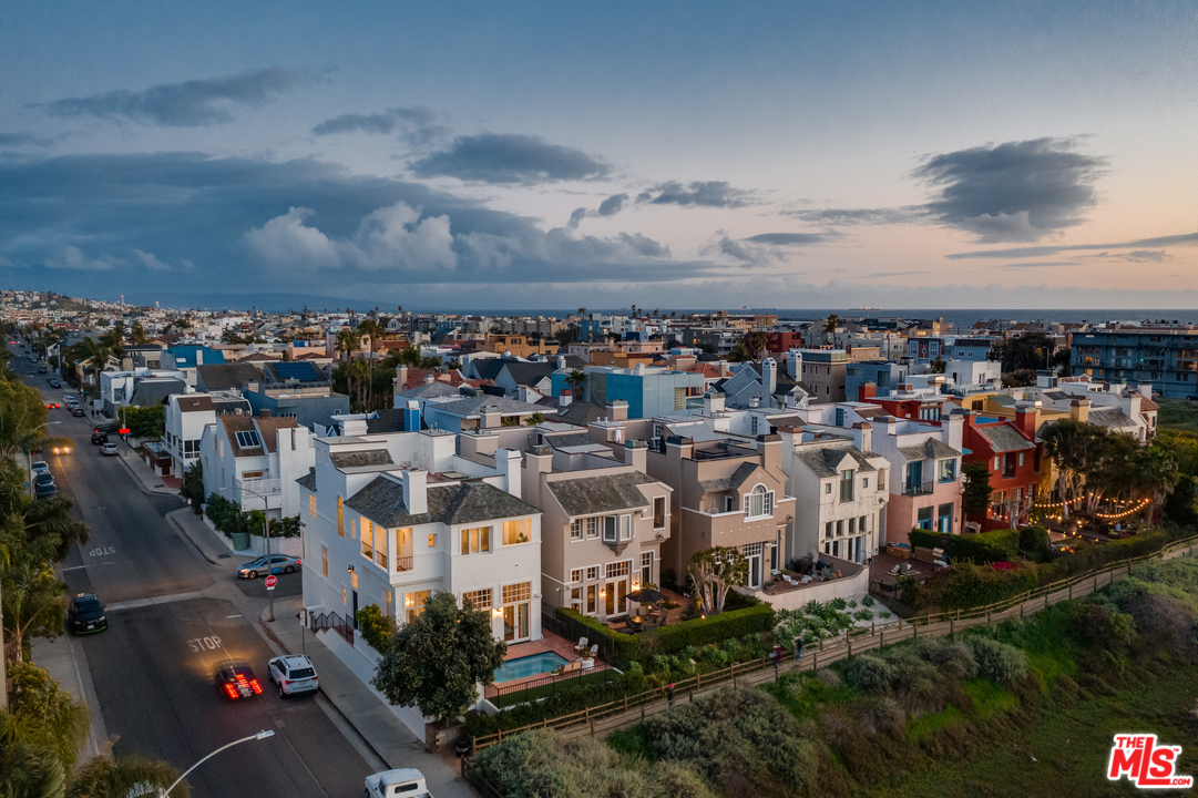 137 Roma Court Marina del Rey, CA 90292 - Photo 46 of 47