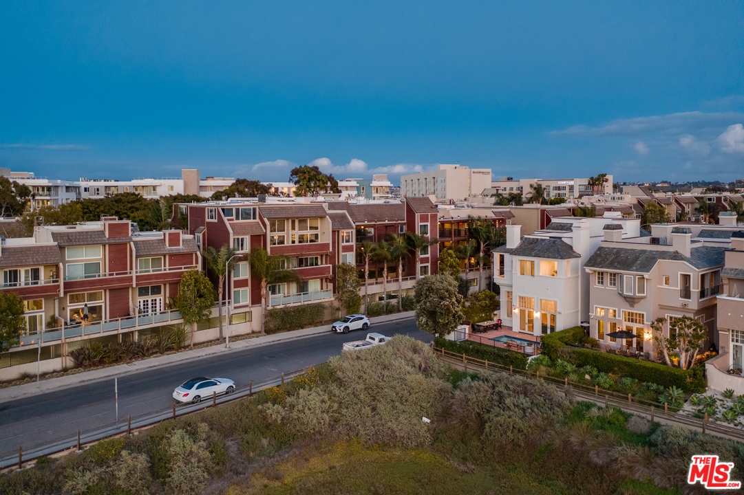 137 Roma Court Marina del Rey, CA 90292 - Photo 47 of 47