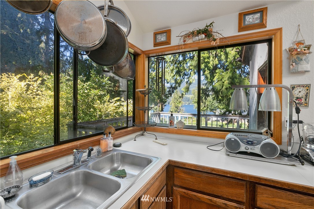 27 Inlet Circle Bellingham, WA 98229 - Photo 8 of 26 Gallery Image 8