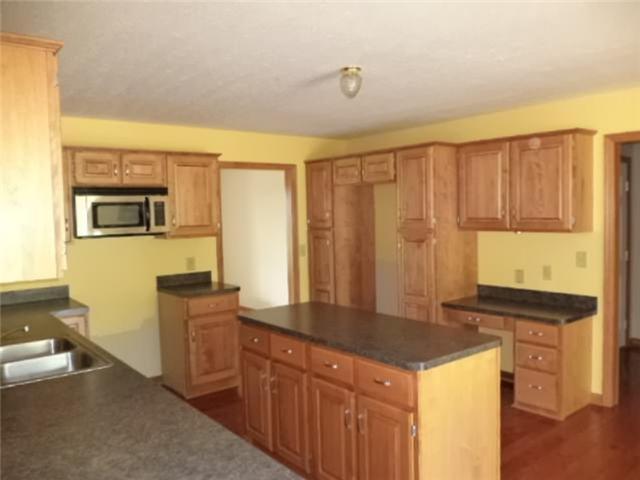 112 Whitetail Ridge Way Hebron, OH 43025 - Photo 7 of 23 Gallery Image 7