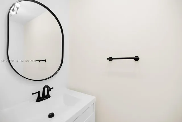 $6,000 | 2045 Southwest 125th Court, Unit 2045, Miami, FL 33175