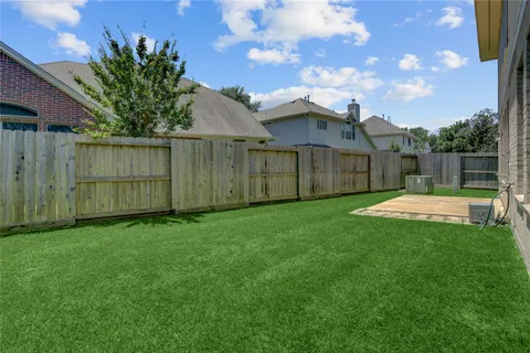 $425,000 | 5514 Waverdale Court, Sugar Land, TX 77479
