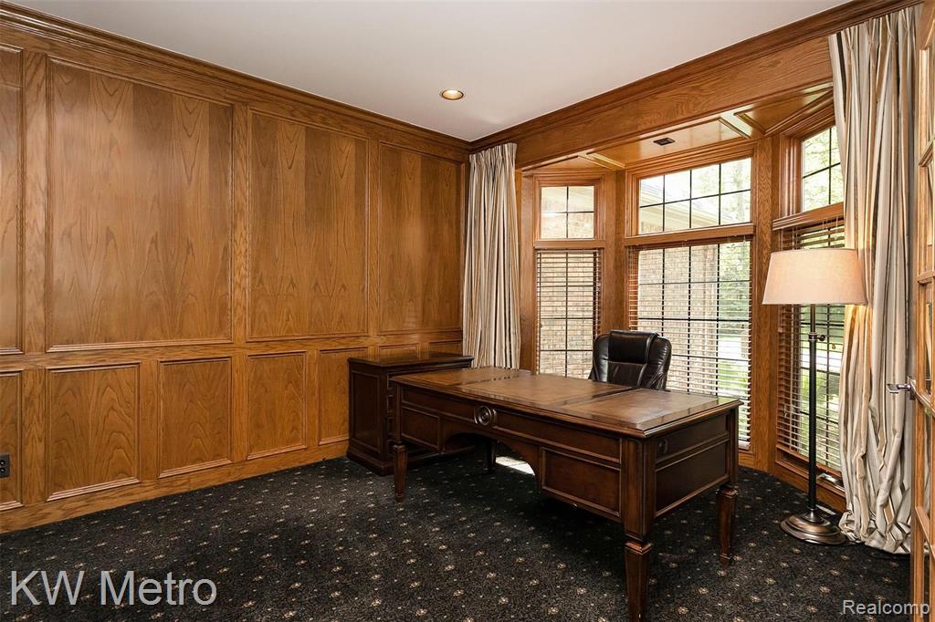 1611 Wakefield Court Rochester Hills, MI 48306 - Photo 17 of 59