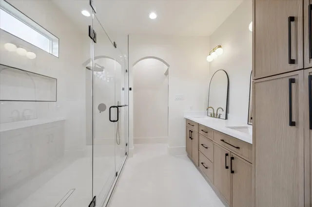 $4,250 | 3709 Brookwoods Drive, Houston, TX 77092