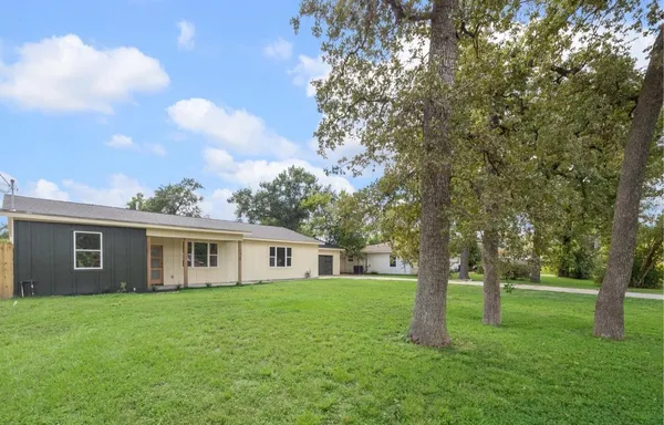 $4,000 | 3709 Brookwoods Drive, Houston, TX 77092