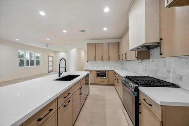 $4,250 | 3709 Brookwoods Drive, Houston, TX 77092