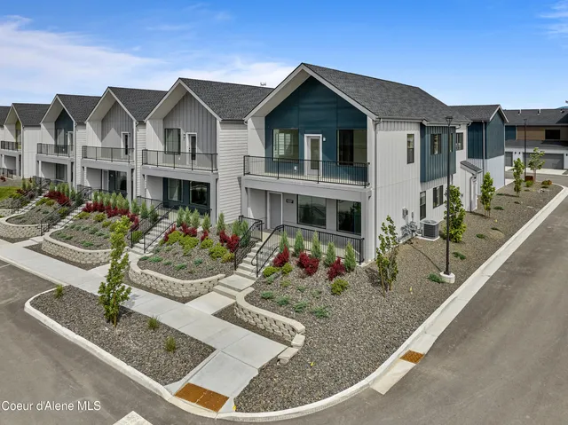 $765,000 | 1037 East RR Avenue, Post Falls, ID 83854