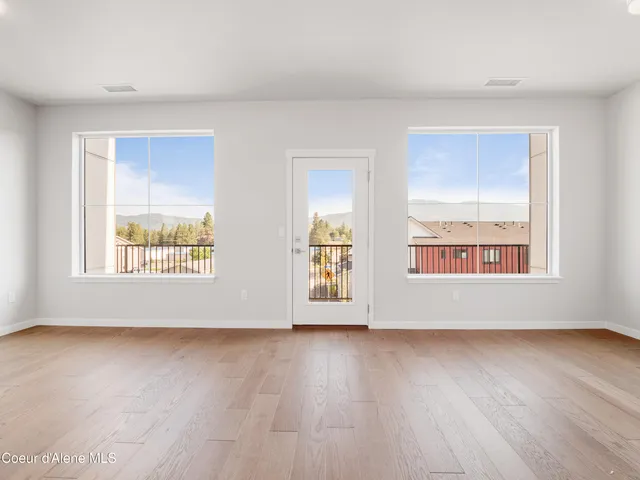 $765,000 | 1037 East RR Avenue, Post Falls, ID 83854