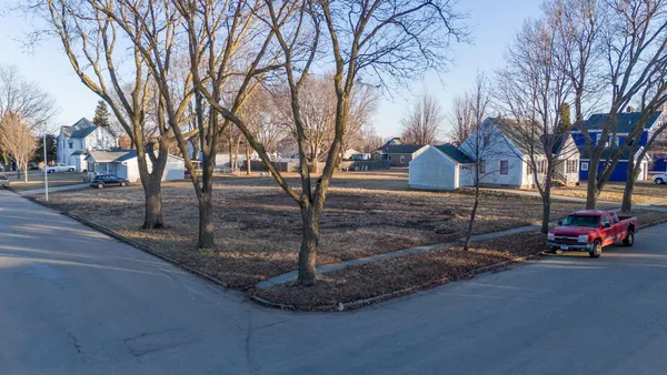 $38,000 | 518 Northeast Park Street, Luverne, MN 56156