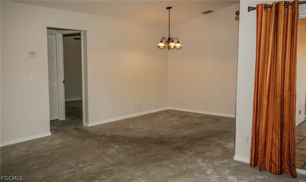 $1,900 | 732 Woodshire Lane, Unit I1, Naples, FL 34105