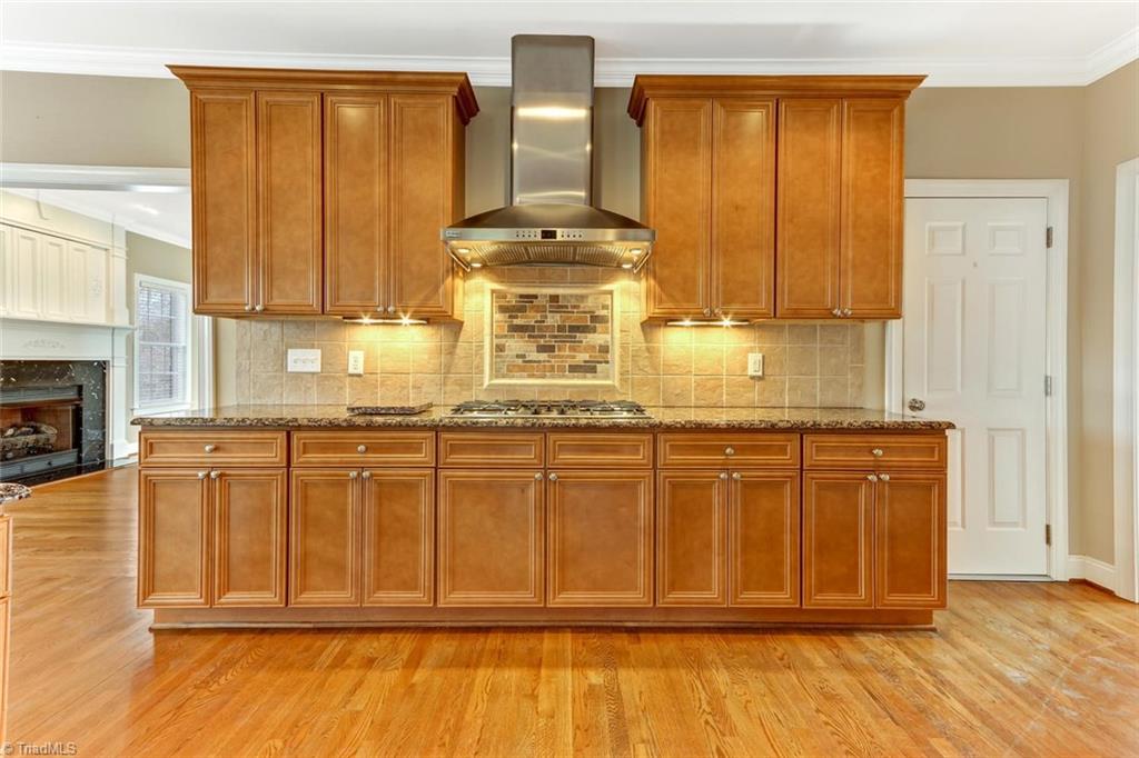 5913 Crutchfield Farm Road Oak Ridge, NC 27310 - Photo 9 of 30