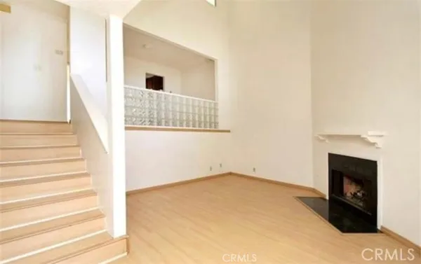 $3,195 | 393 North Wilson Avenue, Unit 3, Pasadena, CA 91106