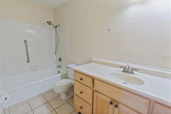 $105,000 | 200 El Camino Drive, Unit 312, Winter Haven, FL 33884