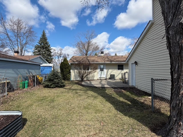 111 Cedar Circle Streamwood, IL 60107 - Photo 22 of 26