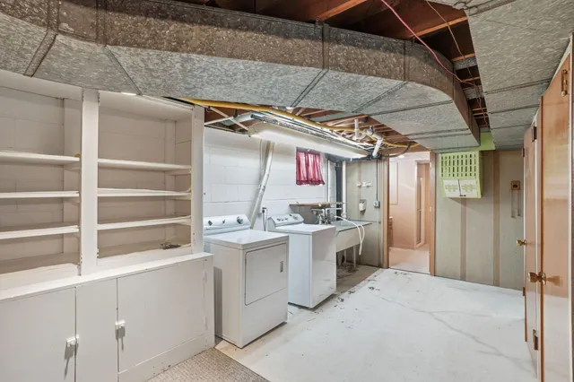 $265,000 | 2112 Suburban Avenue, St. Paul, MN 55119